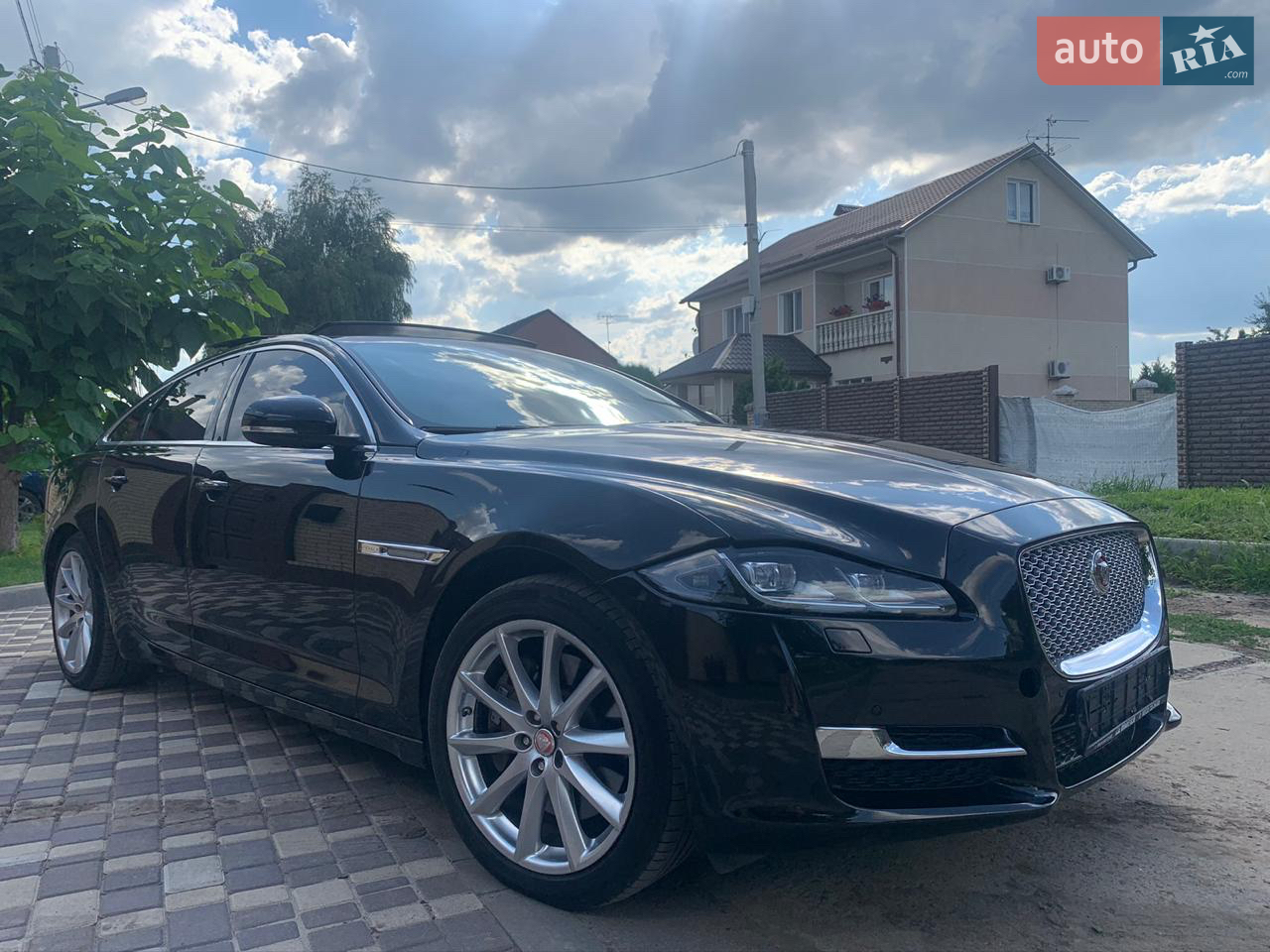 2014 Jaguar XJ - мініатюра 17