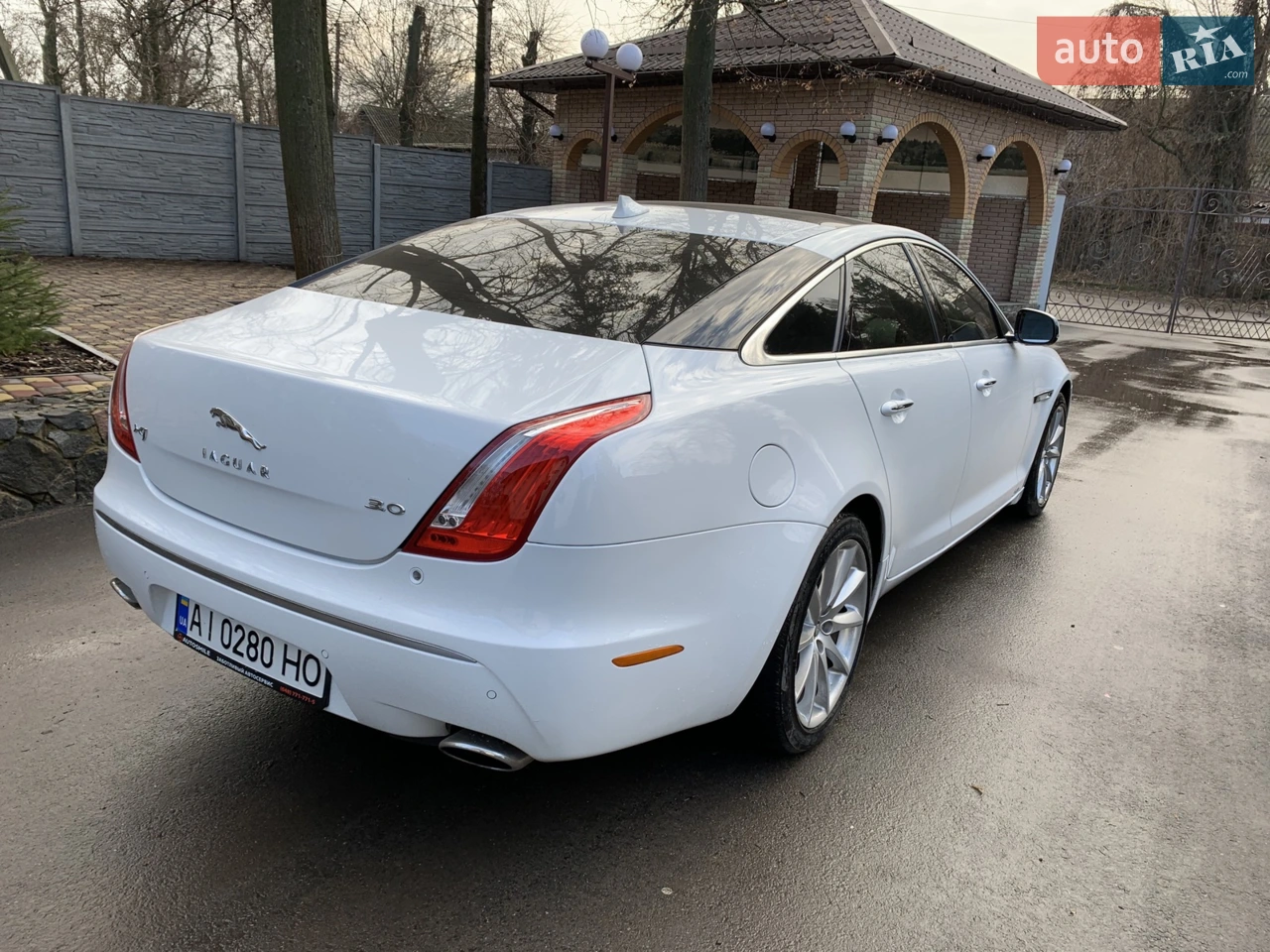 2012 Jaguar XJ - мініатюра 5