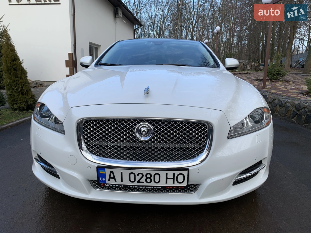 2011 Jaguar XJ - мініатюра 14
