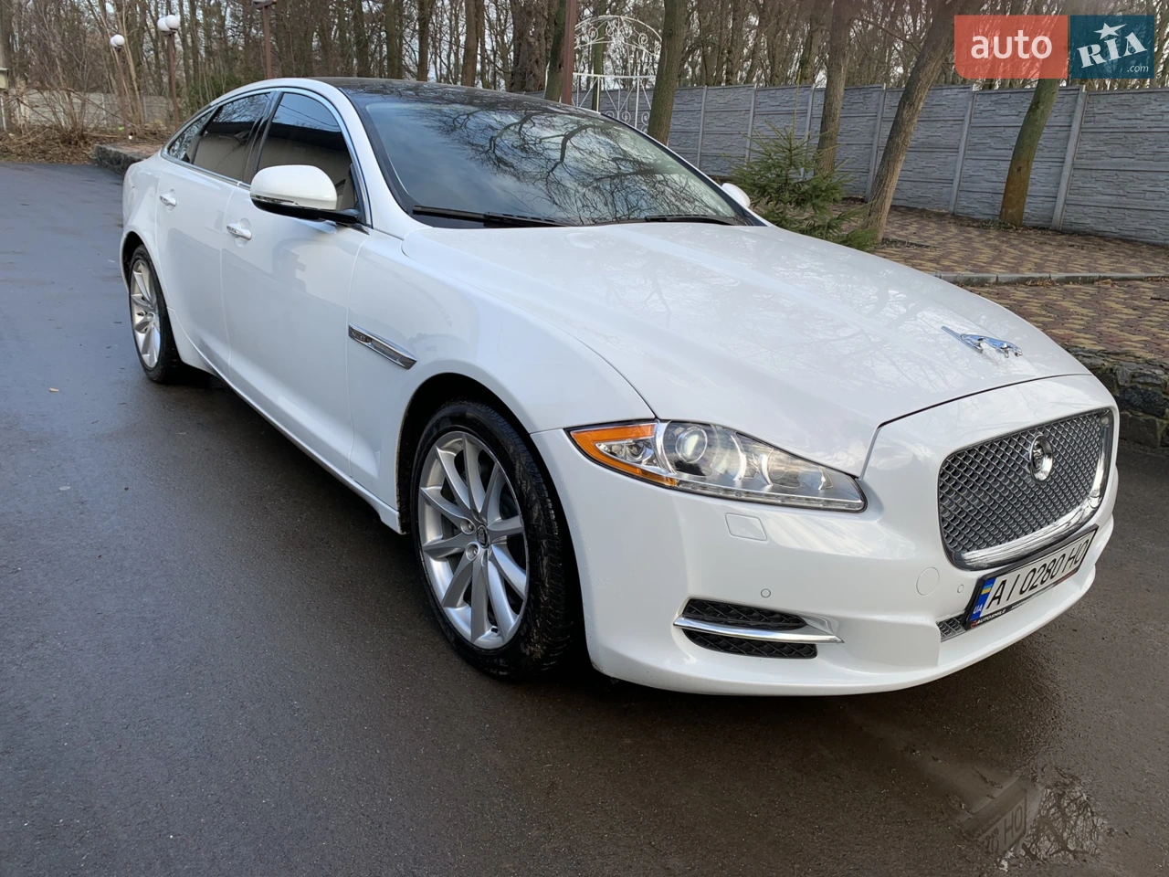 2012 Jaguar XJ - мініатюра 7