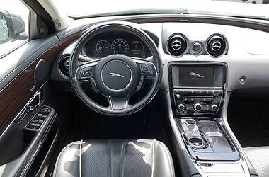 Седан Jaguar XJ 2015 в Днепре