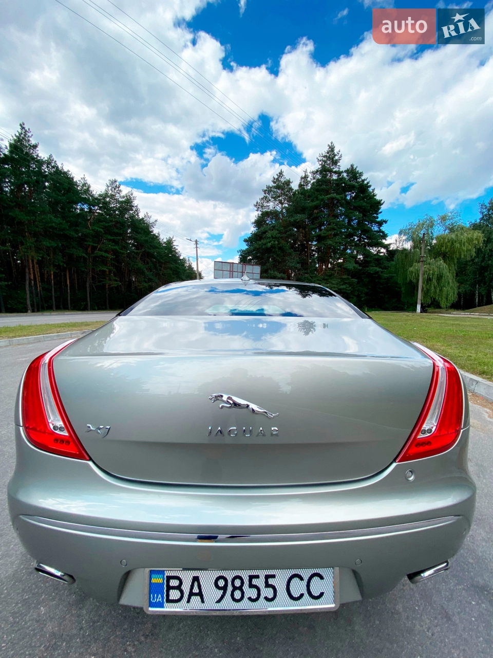 2013 Jaguar XJ - мініатюра 3