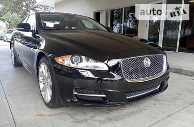 Седан Jaguar XJ 2012 в Львове