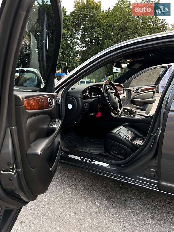 Седан Jaguar XJ 2006 в Днепре фото 46 Седан Jaguar XJ 2006 в Днепре