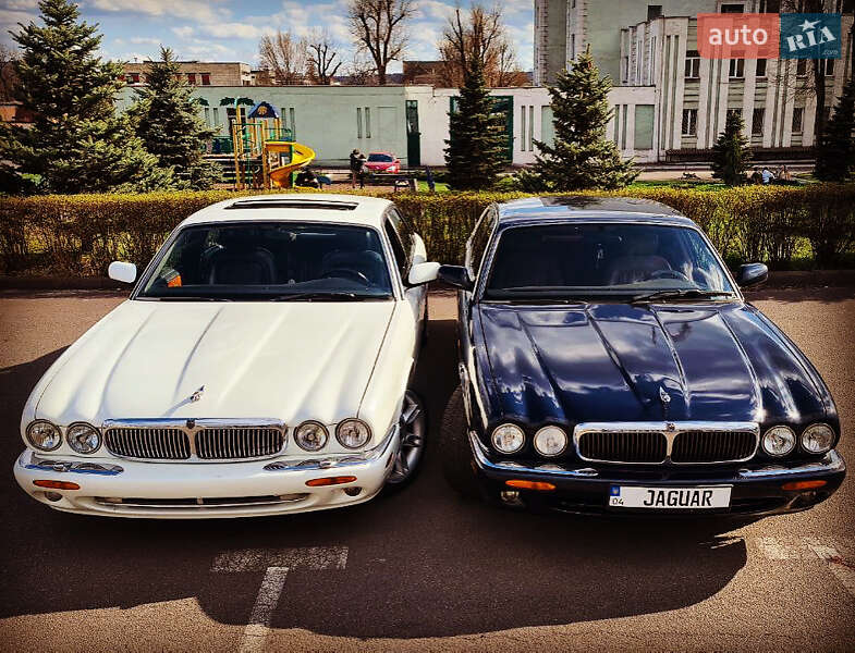 Седан Jaguar XJ 1999 в Кам'янському