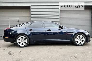 Седан Jaguar XJ 2011 в Києві