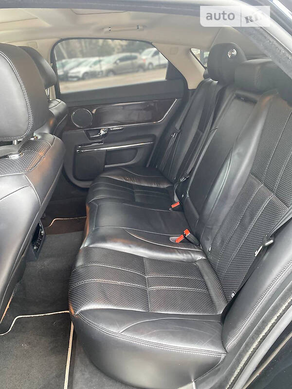 Седан Jaguar XJ 2011 в Ковеле фото 30 Седан Jaguar XJ 2011 в Ковеле