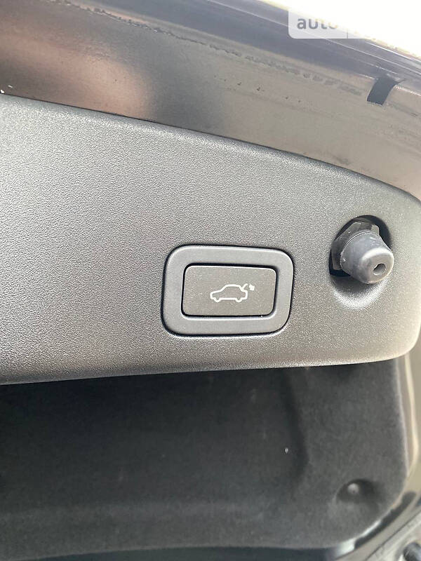 Седан Jaguar XJ 2011 в Ковеле фото 40 Седан Jaguar XJ 2011 в Ковеле