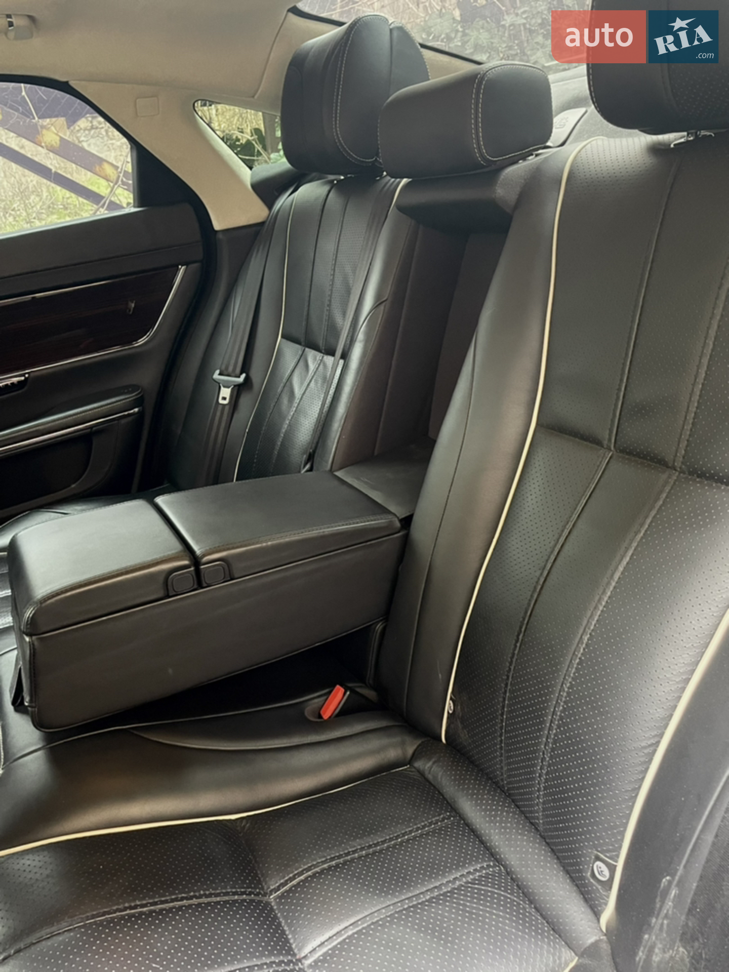 2013 Jaguar XJ - мініатюра 6