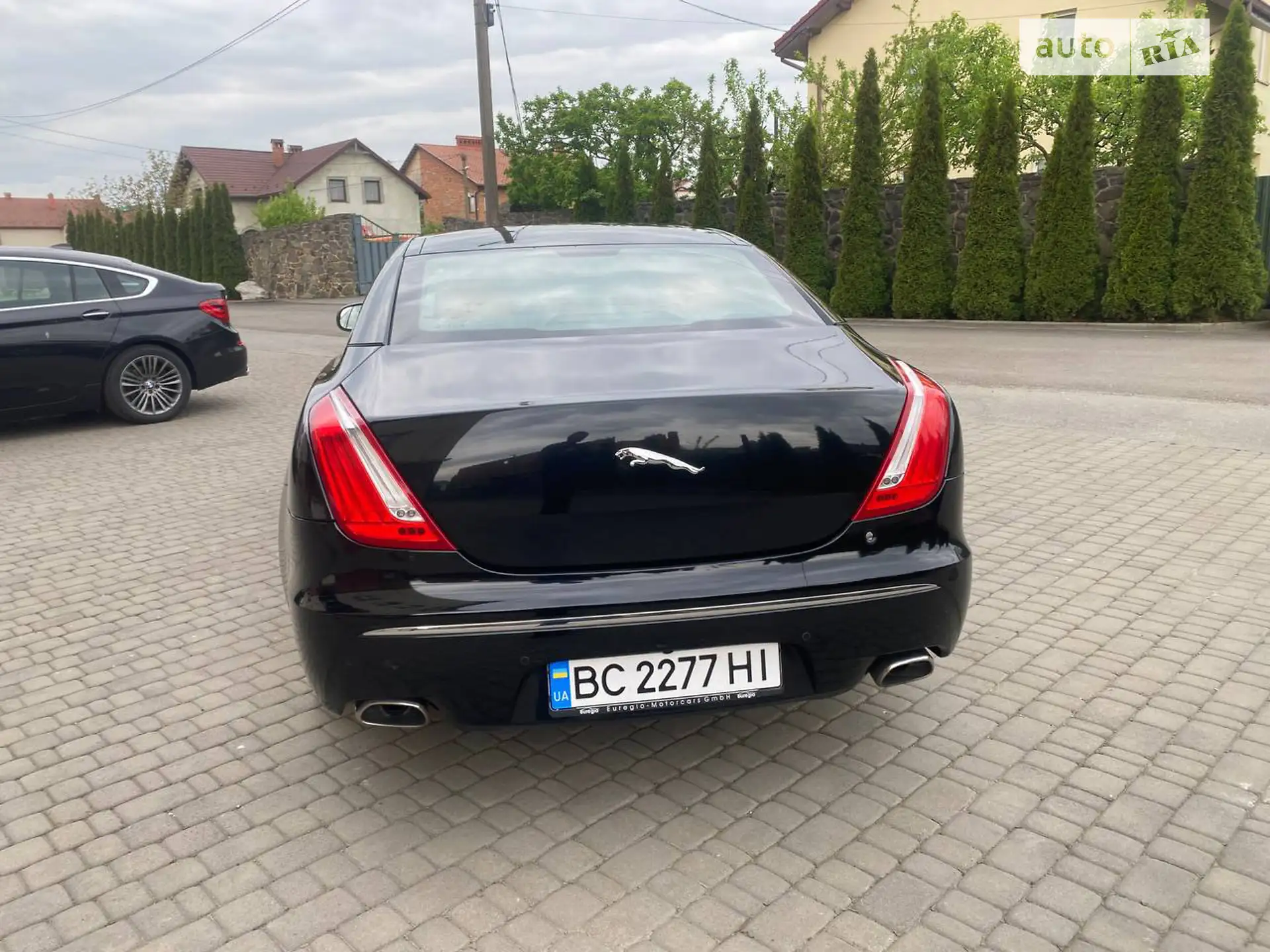 2011 Jaguar XJ - мініатюра 10
