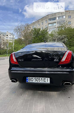 Седан Jaguar XJ 2014 в Тернополе