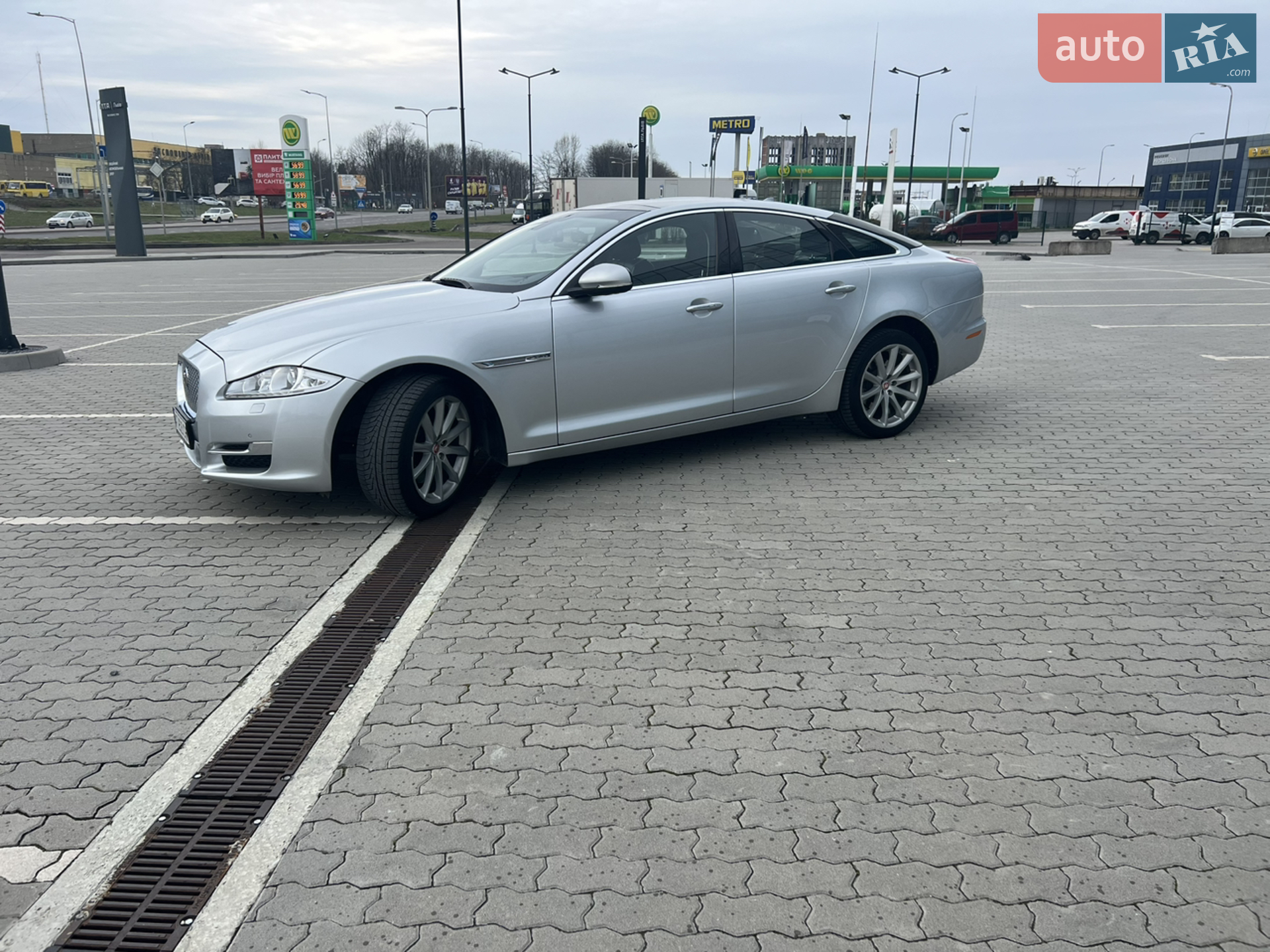 2015 Jaguar XJ - мініатюра 6