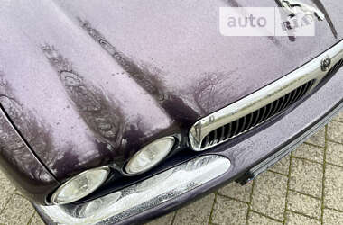 Седан Jaguar XJ 1998 в Киеве