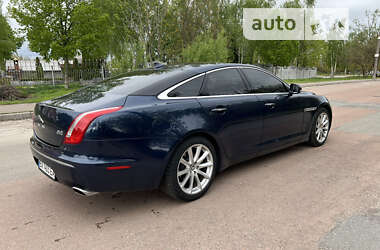 Седан Jaguar XJ 2013 в Чернігові