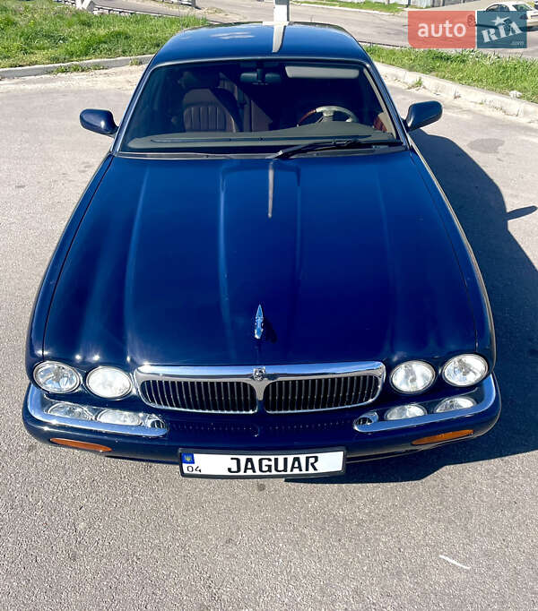 Седан Jaguar XJ 1999 в Кам'янському