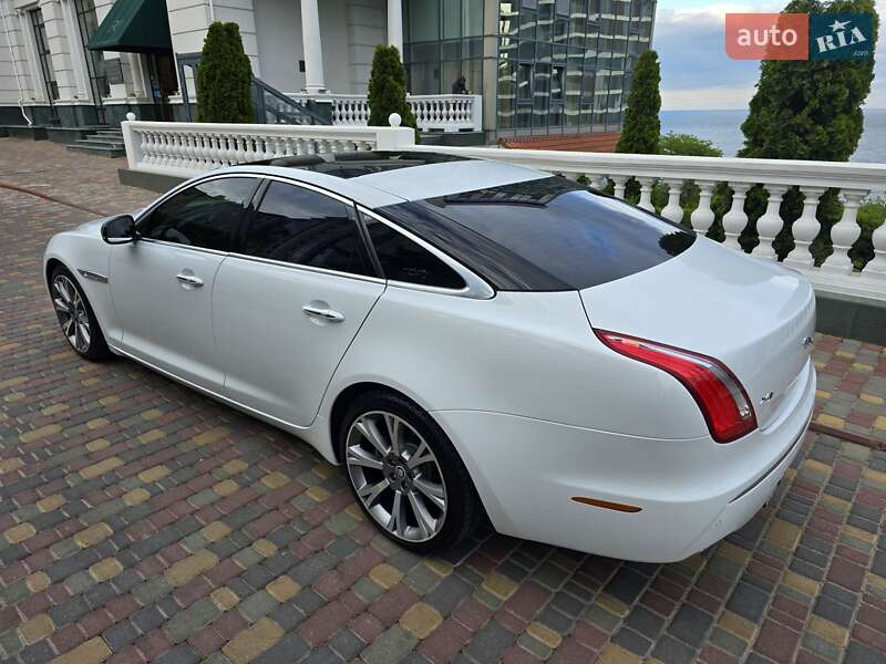 Седан Jaguar XJ 2011 в Одессе