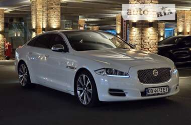 Седан Jaguar XJ 2011 в Одесі