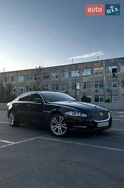 Седан Jaguar XJ 2013 в Києві
