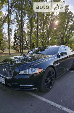 Седан Jaguar XJ 2015 в Кривому Розі