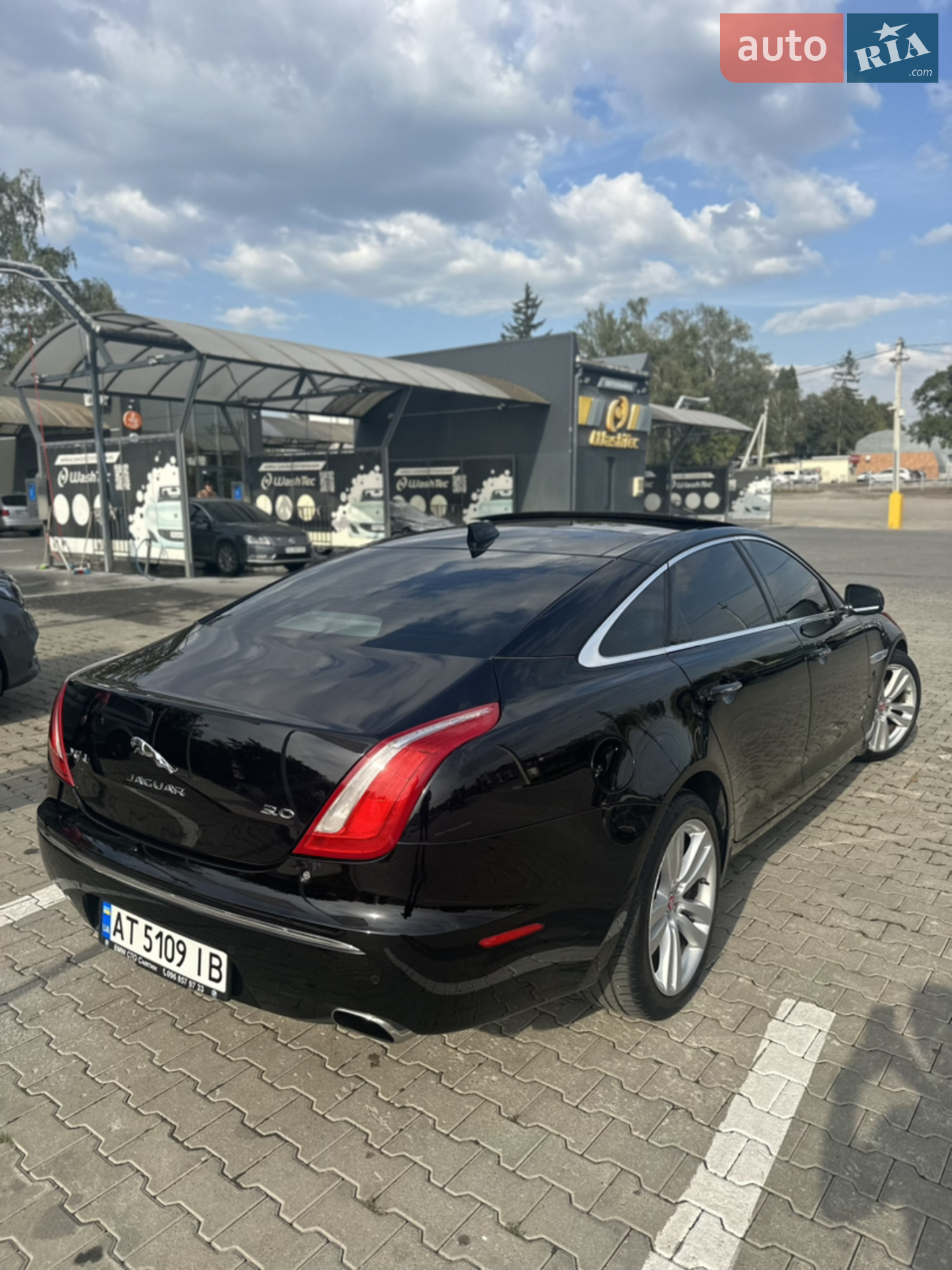 2014 Jaguar XJ - мініатюра 3