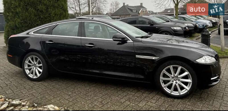 Седан Jaguar XJ 2011 в Луцке