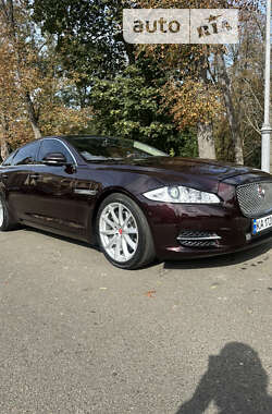 Седан Jaguar XJ 2014 в Києві