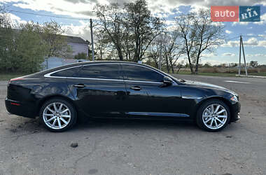 Седан Jaguar XJ 2014 в Борисполі