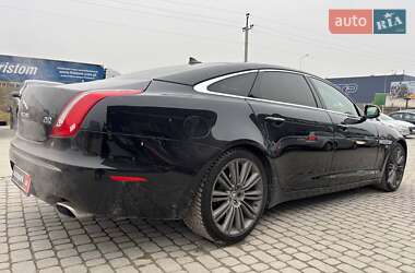 Седан Jaguar XJ 2012 в Львове