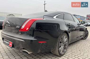 Седан Jaguar XJ 2012 в Львове