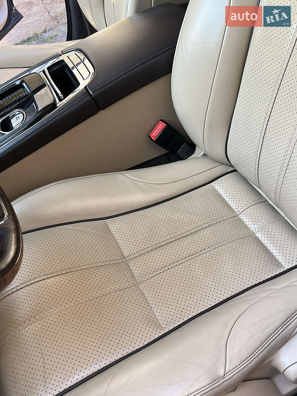 Седан Jaguar XJ 2013 в Мукачевому