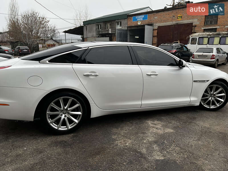Седан Jaguar XJ 2012 в Житомире фото 2 Седан Jaguar XJ 2012 в Житомире