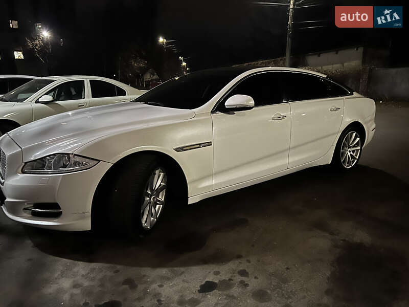 Седан Jaguar XJ 2012 в Житомире фото 13 Седан Jaguar XJ 2012 в Житомире