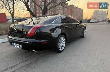 Седан Jaguar XJ 2014 в Борисполі