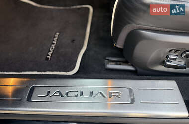 Седан Jaguar XJ 2014 в Борисполі