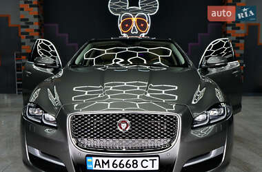 Седан Jaguar XJ 2017 в Житомире