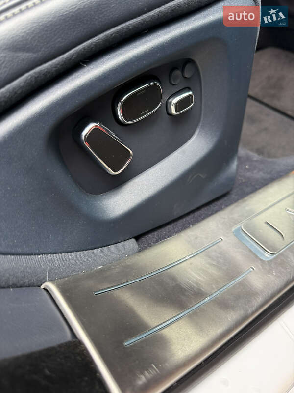 Седан Jaguar XJ 2013 в Слов'янську