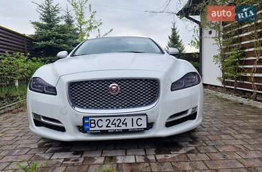 Седан Jaguar XJ 2017 в Львове