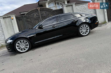 Седан Jaguar XJ 2013 в 