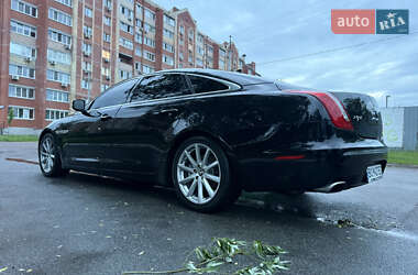 Седан Jaguar XJ 2014 в Борисполі