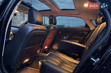 Седан Jaguar XJ 2014 в 