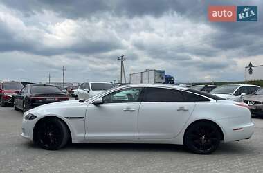 Седан Jaguar XJ 2017 в 