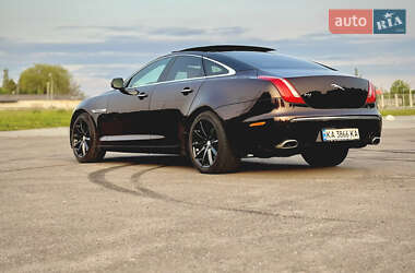 Седан Jaguar XJ 2011 в Львове