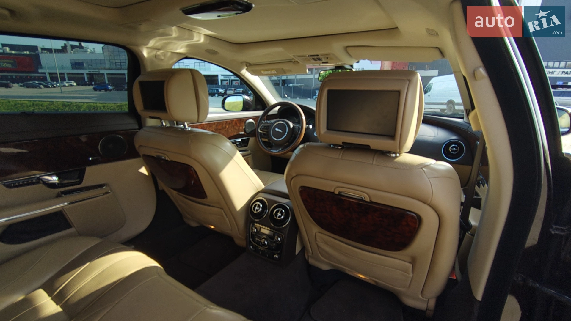 2013 Jaguar XJ - мініатюра 35