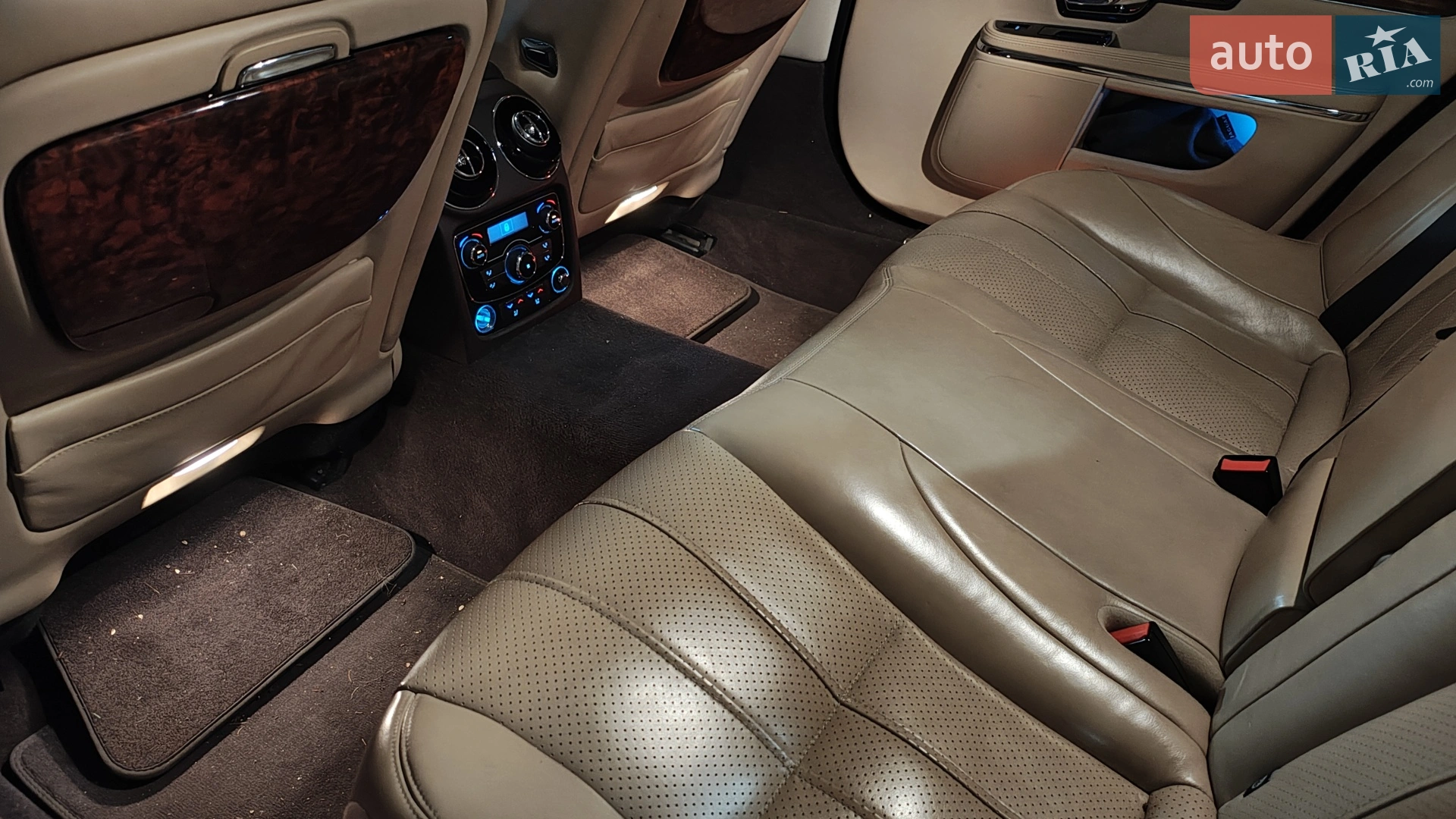 2013 Jaguar XJ - мініатюра 50