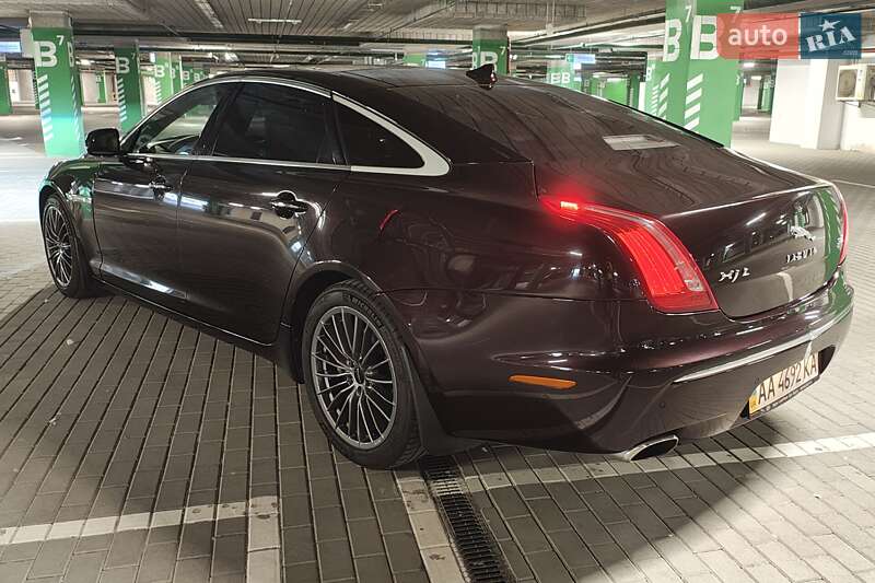 Седан Jaguar XJ 2013 в Киеве фото 16 Седан Jaguar XJ 2013 в Киеве