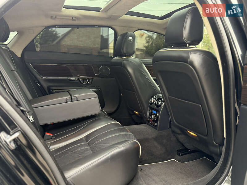 Седан Jaguar XJ 2014 в Борисполе
