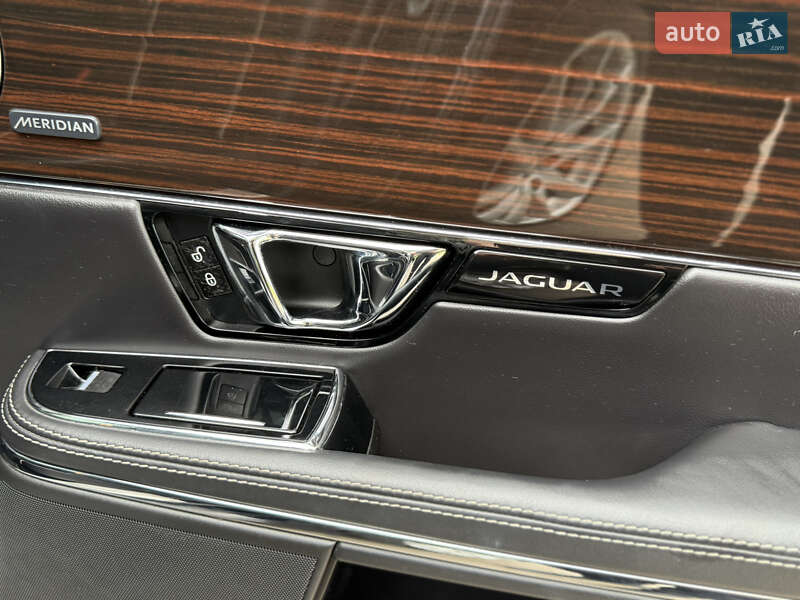 Седан Jaguar XJ 2014 в Борисполе