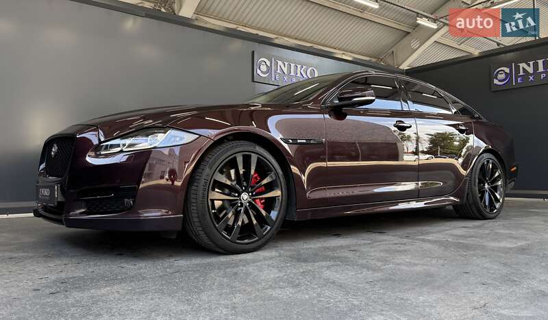Седан Jaguar XJ 2016 в Киеве