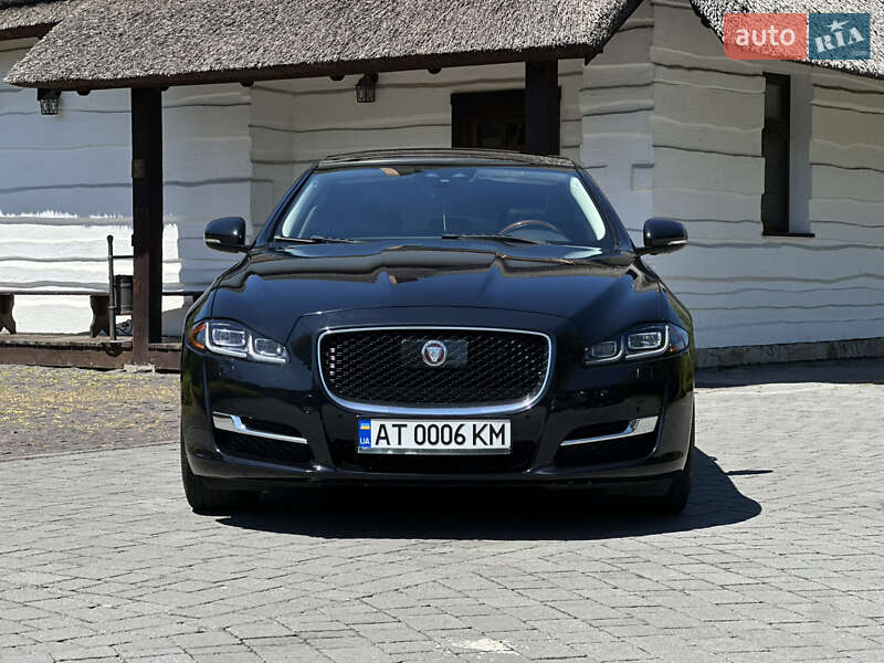 Седан Jaguar XJ 2017 в Івано-Франківську