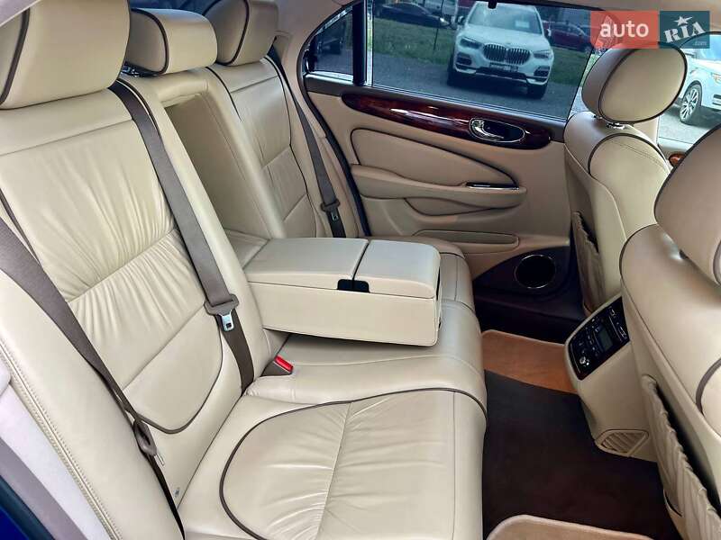 Седан Jaguar XJ 2007 в Киеве